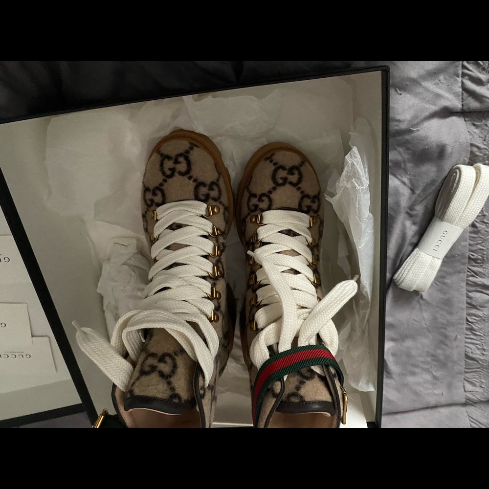 Gucci Trip GG logo booties